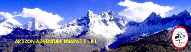 Vista panorámica de la Cordillera Blanca